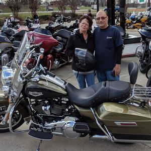 Meet your Posher, Dale